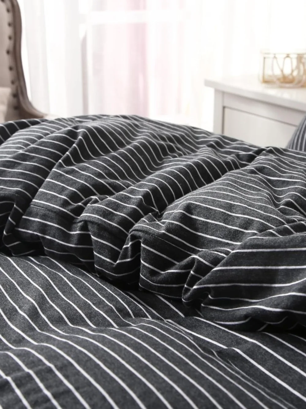 Jersey Knit Duvet Cover Black & White Pinstripe Queen NIB